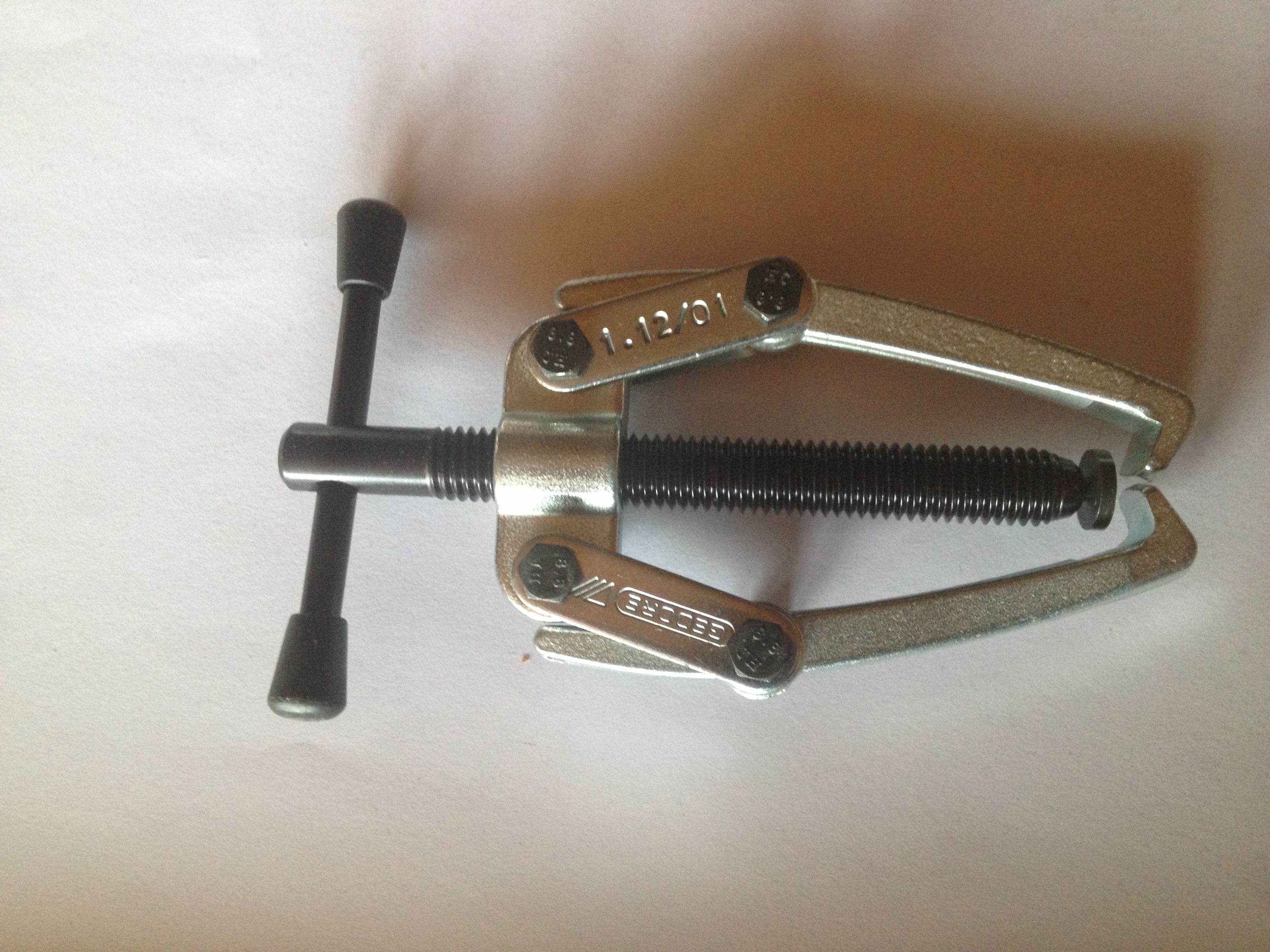 Abzieher Uni fÃ¼r PrimÃ¤rrad auf Kurbelwelle