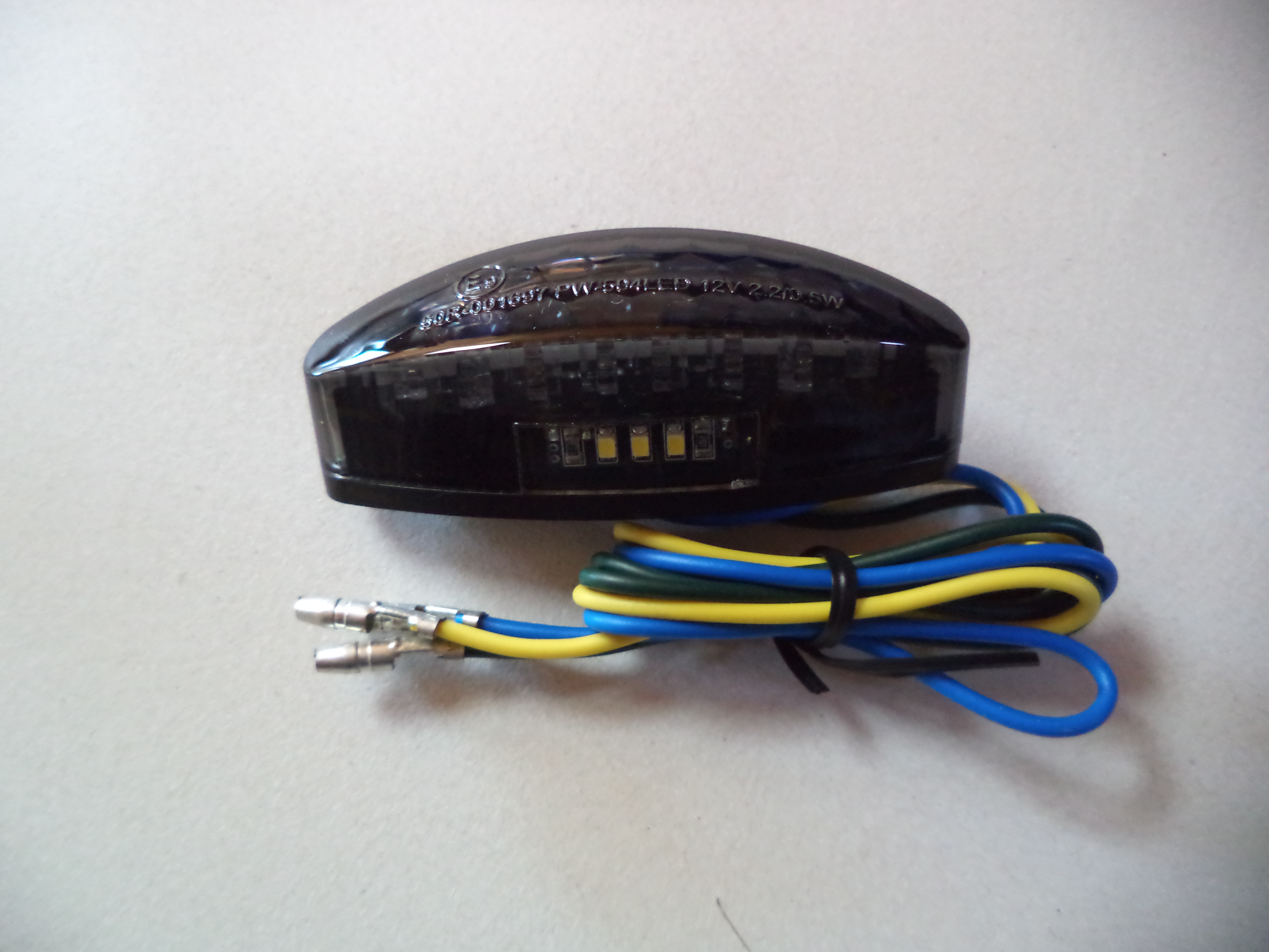 LED Rücklicht mit E-Prüfzeichen und Kennzeichenlicht MINI dunkel LED Rücklicht mit E-Prüfzeichen und Kennzeichenlicht MINI dunkel